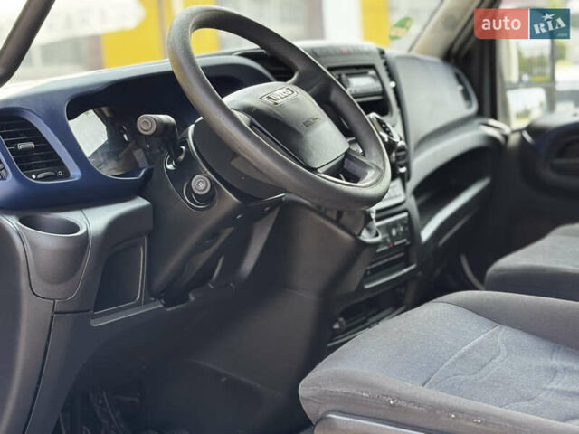 Белый Ивеко Дейли, объемом двигателя 3 л и пробегом 392 тыс. км за 29000 $, фото 9 на Automoto.ua
