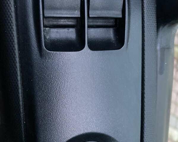 Белый Ивеко Дейли, объемом двигателя 3 л и пробегом 186 тыс. км за 23500 $, фото 13 на Automoto.ua