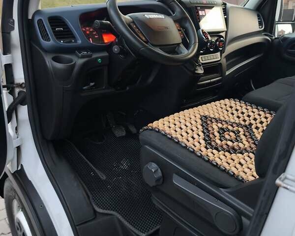 Белый Ивеко Дейли, объемом двигателя 3 л и пробегом 245 тыс. км за 27500 $, фото 20 на Automoto.ua