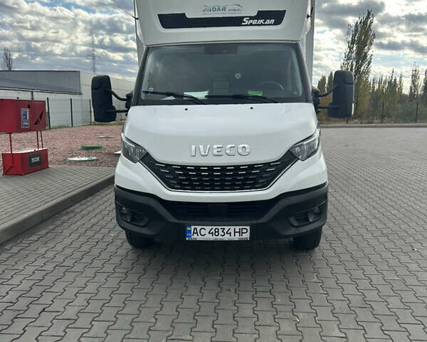 Белый Ивеко Дейли, объемом двигателя 3 л и пробегом 432 тыс. км за 35500 $, фото 1 на Automoto.ua