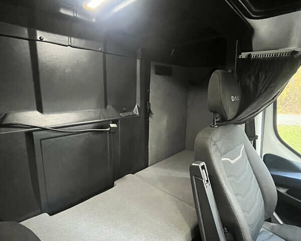 Белый Ивеко Дейли, объемом двигателя 3 л и пробегом 334 тыс. км за 25800 $, фото 11 на Automoto.ua