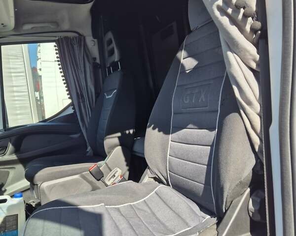 Білий Івеко Дейлі, об'ємом двигуна 3 л та пробігом 484 тис. км за 39500 $, фото 12 на Automoto.ua