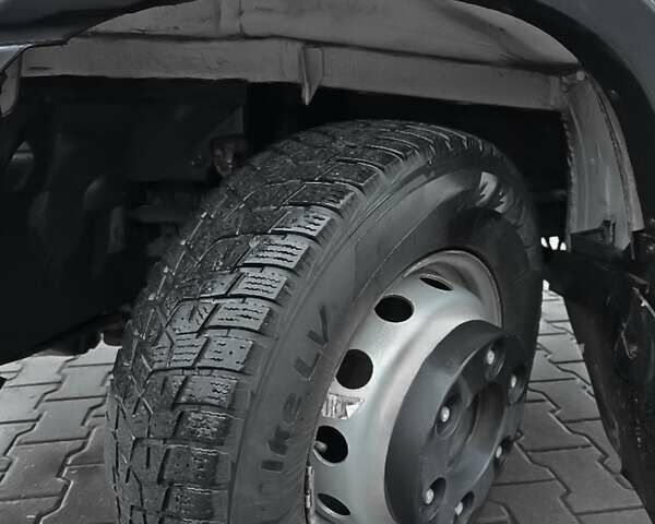 Білий Івеко Дейлі, об'ємом двигуна 3 л та пробігом 250 тис. км за 41500 $, фото 3 на Automoto.ua