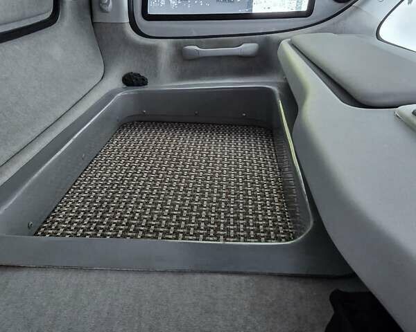 Білий Івеко Дейлі, об'ємом двигуна 3 л та пробігом 285 тис. км за 44000 $, фото 23 на Automoto.ua