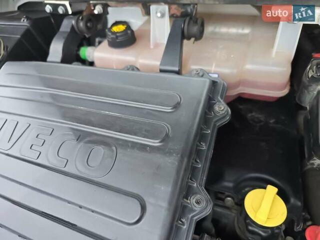 Білий Івеко Дейлі, об'ємом двигуна 3 л та пробігом 250 тис. км за 41500 $, фото 28 на Automoto.ua