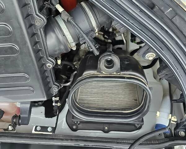 Білий Івеко Дейлі, об'ємом двигуна 3 л та пробігом 250 тис. км за 41500 $, фото 29 на Automoto.ua