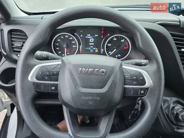 Білий Івеко Дейлі, об'ємом двигуна 3 л та пробігом 250 тис. км за 41500 $, фото 19 на Automoto.ua