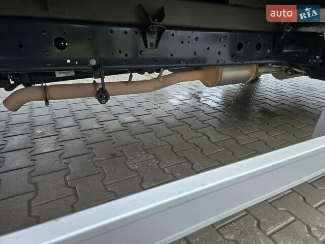 Білий Івеко Дейлі, об'ємом двигуна 3 л та пробігом 285 тис. км за 44000 $, фото 10 на Automoto.ua