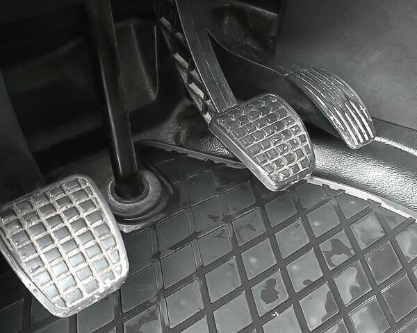 Білий Івеко Дейлі, об'ємом двигуна 3 л та пробігом 250 тис. км за 41500 $, фото 17 на Automoto.ua