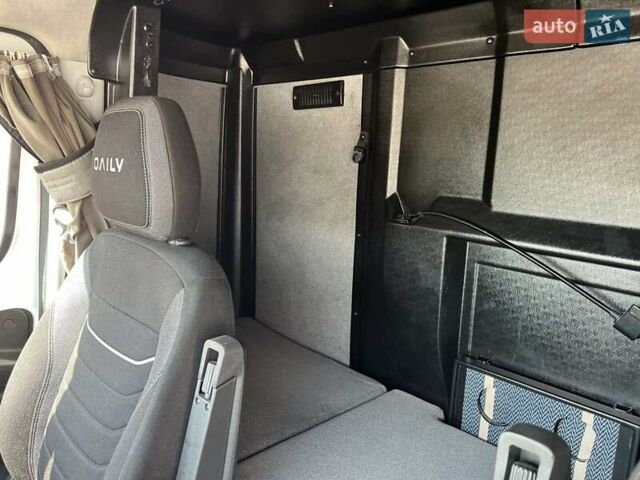 Білий Івеко Дейлі, об'ємом двигуна 3 л та пробігом 350 тис. км за 49798 $, фото 8 на Automoto.ua