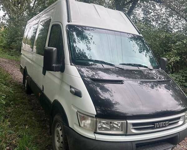 Білий Івеко Дейлі, об'ємом двигуна 2.8 л та пробігом 400 тис. км за 6000 $, фото 2 на Automoto.ua