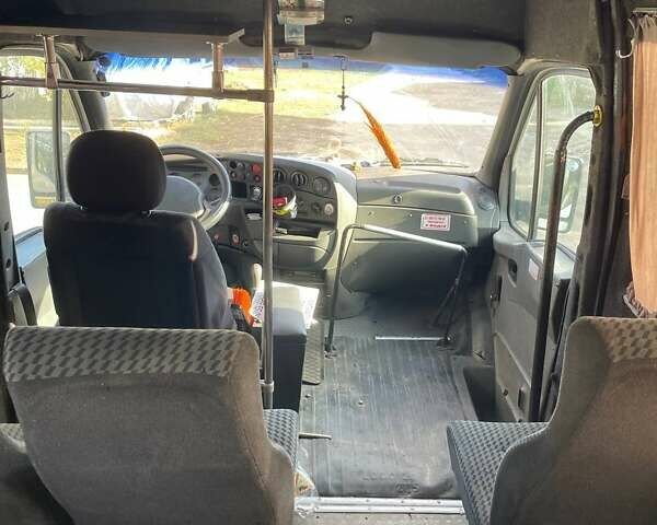 Белый Ивеко Дейли, объемом двигателя 2.8 л и пробегом 200 тыс. км за 3200 $, фото 7 на Automoto.ua