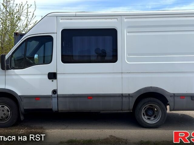 Білий Івеко Дейлі, об'ємом двигуна 2.8 л та пробігом 264 тис. км за 6100 $, фото 8 на Automoto.ua