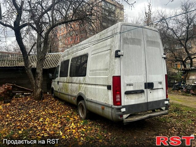 Білий Івеко Дейлі, об'ємом двигуна 2.8 л та пробігом 282 тис. км за 3800 $, фото 2 на Automoto.ua