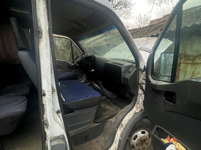 Білий Івеко Дейлі, об'ємом двигуна 2.8 л та пробігом 282 тис. км за 3800 $, фото 5 на Automoto.ua