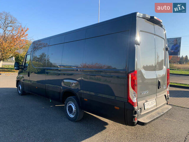 Черный Ивеко Дейли, объемом двигателя 3 л и пробегом 303 тыс. км за 29900 $, фото 3 на Automoto.ua