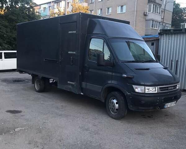 Черный Ивеко Дейли, объемом двигателя 2.8 л и пробегом 300 тыс. км за 8900 $, фото 5 на Automoto.ua