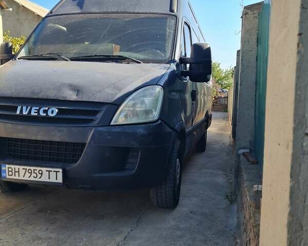Чорний Івеко Дейлі, об'ємом двигуна 2.29 л та пробігом 356 тис. км за 8000 $, фото 18 на Automoto.ua