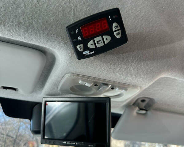 Белый Ивеко Дейли груз., объемом двигателя 2.29 л и пробегом 312 тыс. км за 19900 $, фото 7 на Automoto.ua