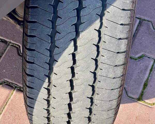 Белый Ивеко Дейли груз., объемом двигателя 0 л и пробегом 294 тыс. км за 18900 $, фото 23 на Automoto.ua