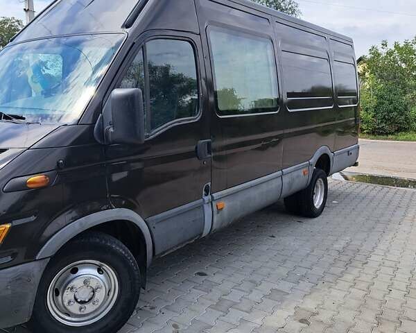 Коричневый Ивеко Дейли, объемом двигателя 2.8 л и пробегом 550 тыс. км за 4300 $, фото 6 на Automoto.ua