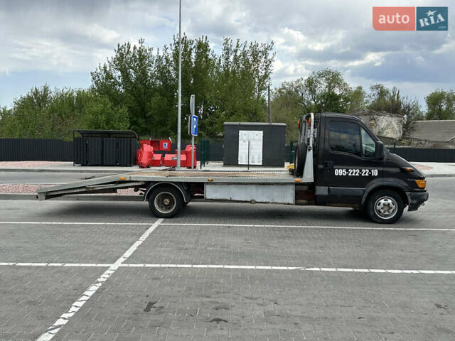 Коричневий Івеко Дейлі, об'ємом двигуна 2.8 л та пробігом 300 тис. км за 10400 $, фото 3 на Automoto.ua