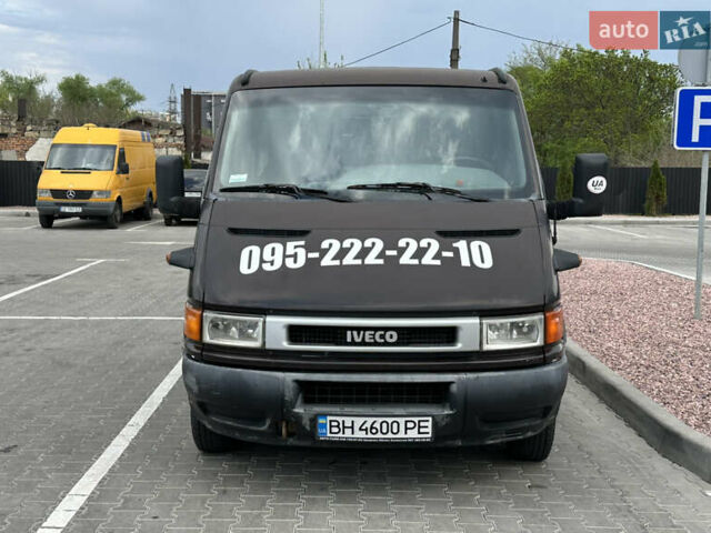 Коричневий Івеко Дейлі, об'ємом двигуна 2.8 л та пробігом 300 тис. км за 10400 $, фото 2 на Automoto.ua