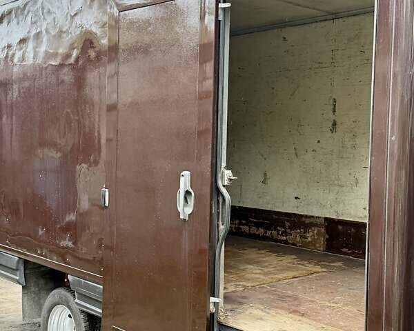 Коричневый Ивеко Дейли, объемом двигателя 2.8 л и пробегом 670 тыс. км за 7200 $, фото 5 на Automoto.ua