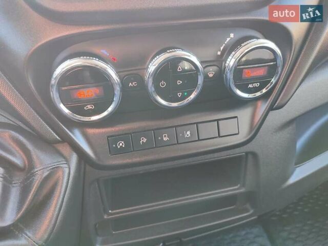 Коричневий Івеко Дейлі, об'ємом двигуна 2.3 л та пробігом 91 тис. км за 29000 $, фото 26 на Automoto.ua