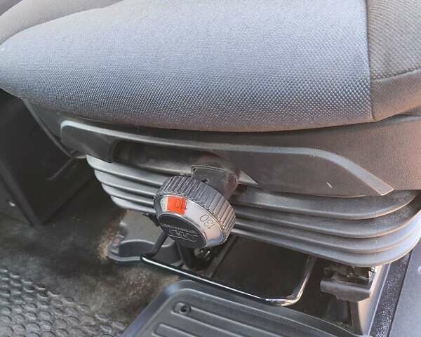 Коричневий Івеко Дейлі, об'ємом двигуна 2.3 л та пробігом 91 тис. км за 29000 $, фото 28 на Automoto.ua