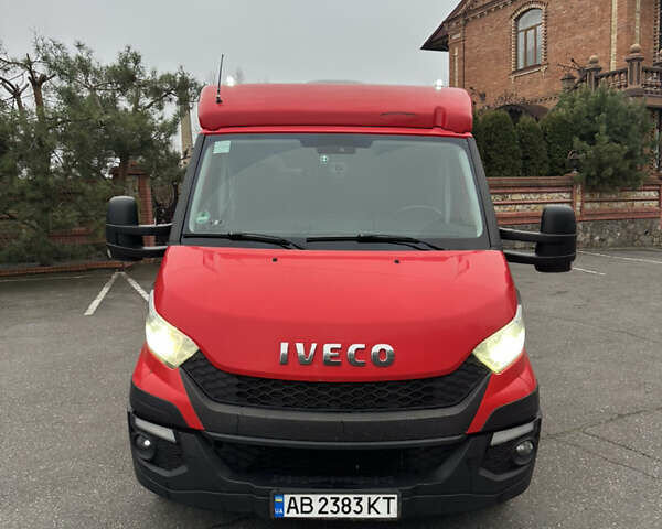 Красный Ивеко Дейли, объемом двигателя 3 л и пробегом 908 тыс. км за 19800 $, фото 1 на Automoto.ua