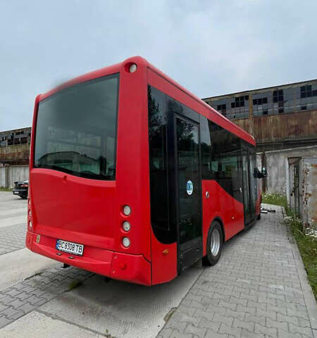 Красный Ивеко Дейли, объемом двигателя 3 л и пробегом 300 тыс. км за 20000 $, фото 1 на Automoto.ua