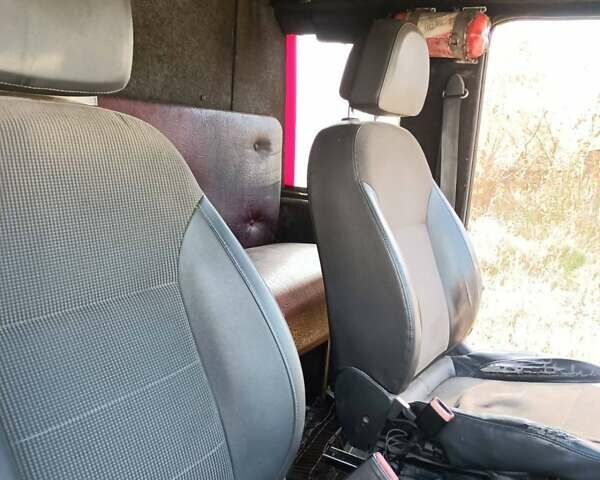 Івеко Дейлі 1995 у Луцьку на Automoto.ua Червоний Івеко Дейлі, об'ємом двигуна 2.5 л та пробігом 500 тис. км за 3000 $, фото 13 на Automoto.ua