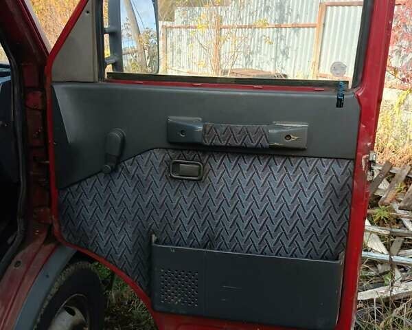 Івеко Дейлі 1995 у Луцьку на Automoto.ua Червоний Івеко Дейлі, об'ємом двигуна 2.5 л та пробігом 500 тис. км за 3000 $, фото 18 на Automoto.ua
