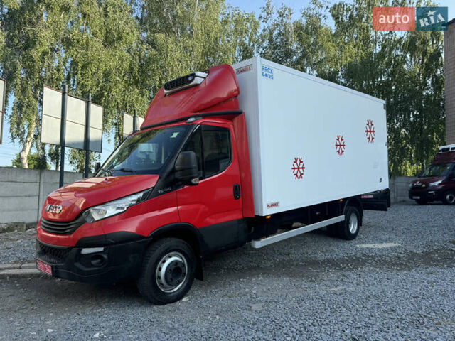 Красный Ивеко Дейли, объемом двигателя 3 л и пробегом 255 тыс. км за 34900 $, фото 1 на Automoto.ua