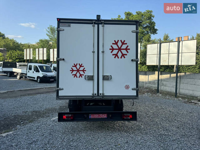 Красный Ивеко Дейли, объемом двигателя 3 л и пробегом 255 тыс. км за 34900 $, фото 7 на Automoto.ua