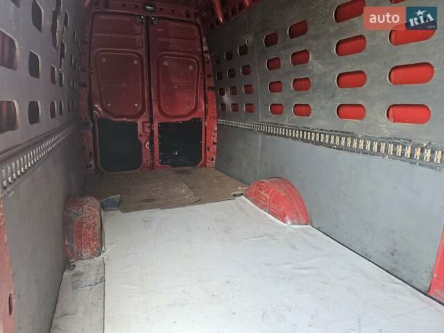 Красный Ивеко Дейли, объемом двигателя 2.3 л и пробегом 220 тыс. км за 17950 $, фото 23 на Automoto.ua