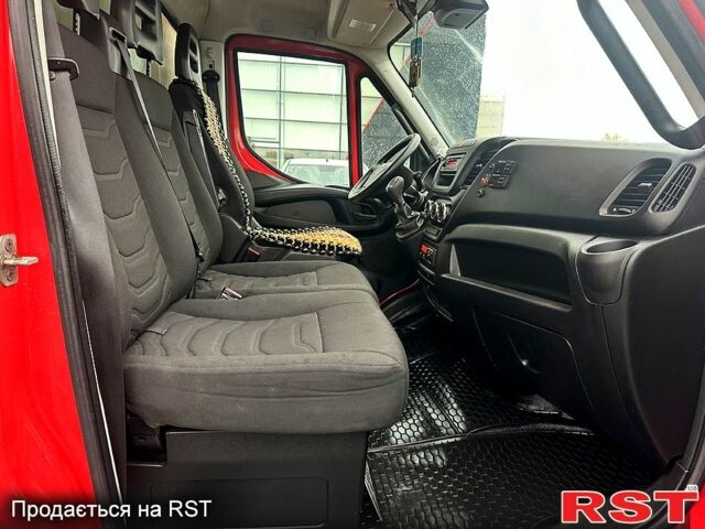 Красный Ивеко Дейли, объемом двигателя 3 л и пробегом 336 тыс. км за 34568 $, фото 12 на Automoto.ua