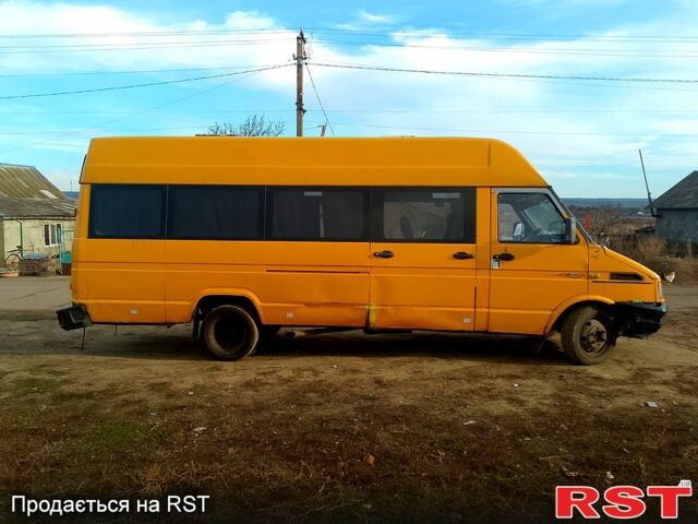 Ивеко Дейли, объемом двигателя 2.2 л и пробегом 522 тыс. км за 2000 $, фото 3 на Automoto.ua