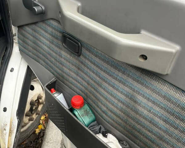 Ивеко Дейли, объемом двигателя 2.5 л и пробегом 746 тыс. км за 2500 $, фото 4 на Automoto.ua