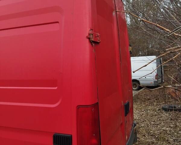Івеко Дейлі, об'ємом двигуна 2.8 л та пробігом 260 тис. км за 6800 $, фото 1 на Automoto.ua