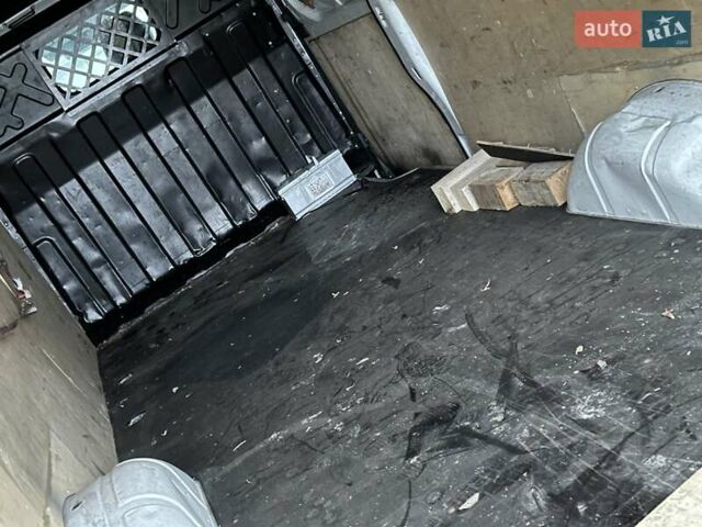 Ивеко Дейли, объемом двигателя 0 л и пробегом 168 тыс. км за 8108 $, фото 8 на Automoto.ua