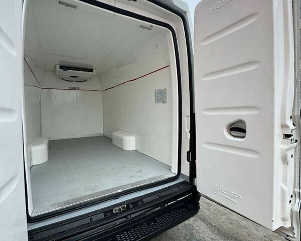 Ивеко Дейли, объемом двигателя 2.3 л и пробегом 264 тыс. км за 28700 $, фото 11 на Automoto.ua