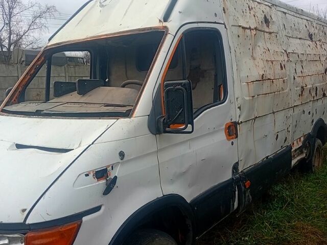 Ивеко Дейли, объемом двигателя 2.9 л и пробегом 500 тыс. км за 2000 $, фото 1 на Automoto.ua