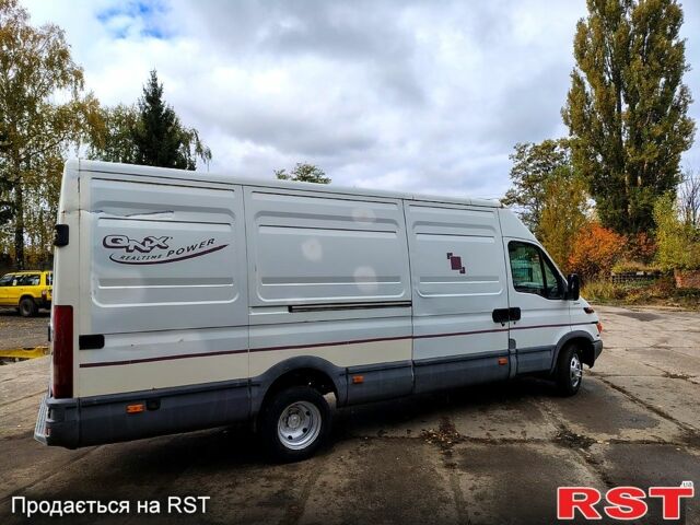 Івеко Дейлі, об'ємом двигуна 2.8 л та пробігом 200 тис. км за 3900 $, фото 3 на Automoto.ua
