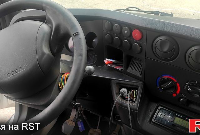 Ивеко Дейли, объемом двигателя 2.8 л и пробегом 430 тыс. км за 6000 $, фото 9 на Automoto.ua