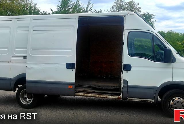 Ивеко Дейли, объемом двигателя 2.8 л и пробегом 430 тыс. км за 6000 $, фото 6 на Automoto.ua