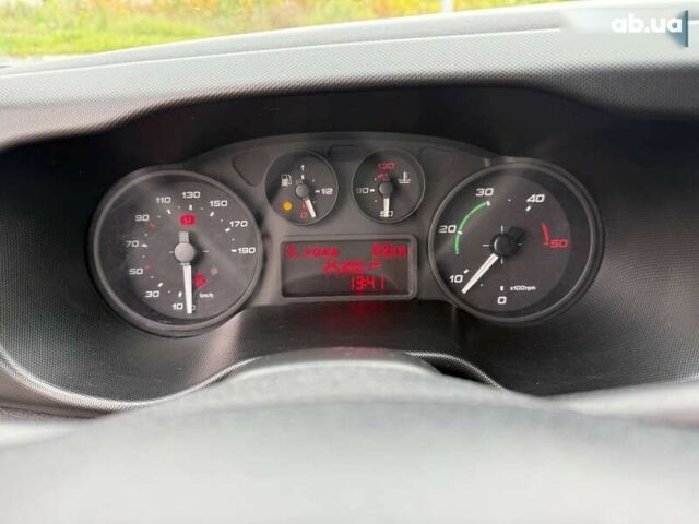 Івеко Дейлі, об'ємом двигуна 2.3 л та пробігом 253 тис. км за 12900 $, фото 13 на Automoto.ua