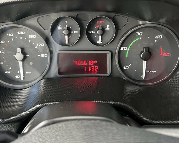 Івеко Дейлі, об'ємом двигуна 3 л та пробігом 4 тис. км за 18200 $, фото 2 на Automoto.ua