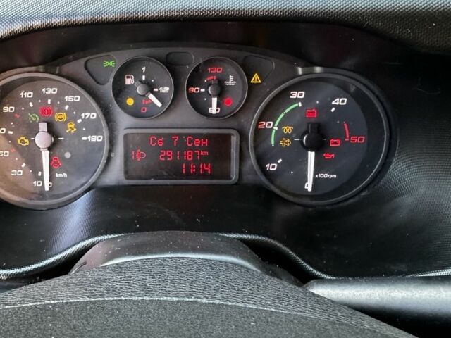 Івеко Дейлі, об'ємом двигуна 0 л та пробігом 0 тис. км за 27000 $, фото 6 на Automoto.ua
